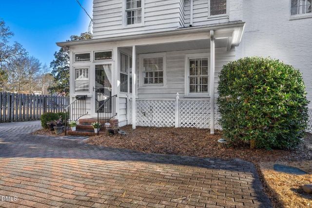 1208 N Main Street, Tarboro, NC 27886