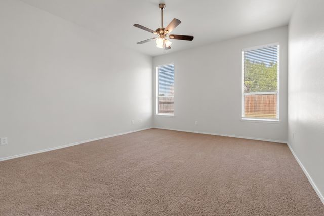 1068 Westbrook Court, Grand Prairie, TX 75052