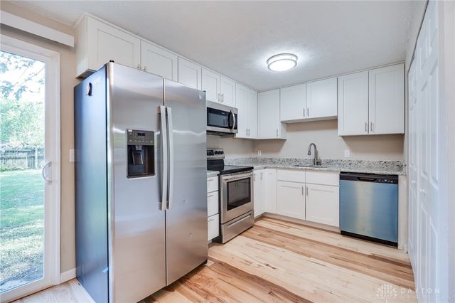 4426 Rainbrook Way, Dayton, OH 45424