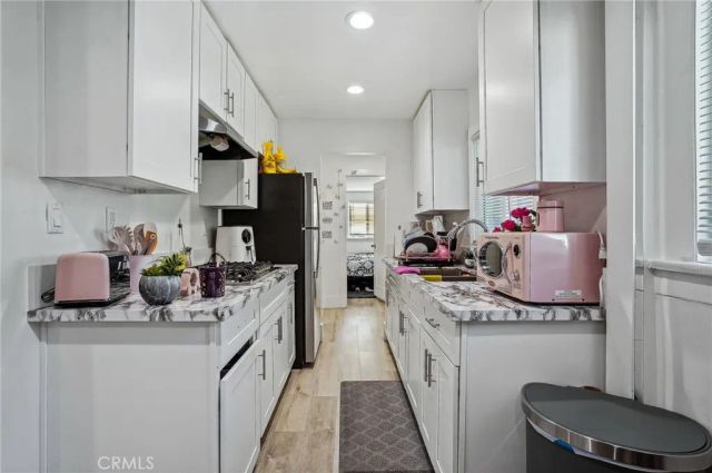 7251 Painter Avenue, Whittier, CA 90602