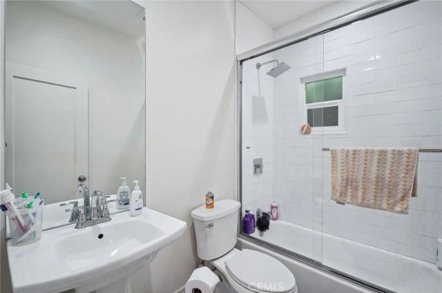 7251 Painter Avenue, Whittier, CA 90602