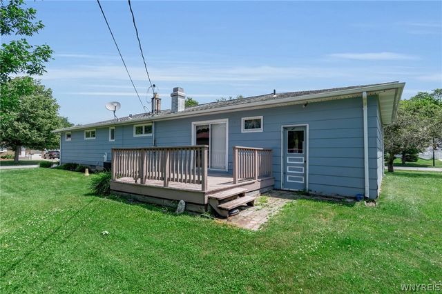 8 Lois Drive, Cheektowaga, NY 14227