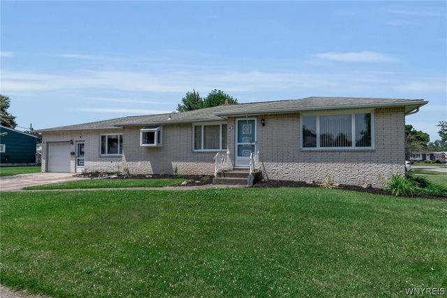 8 Lois Drive, Cheektowaga, NY 14227