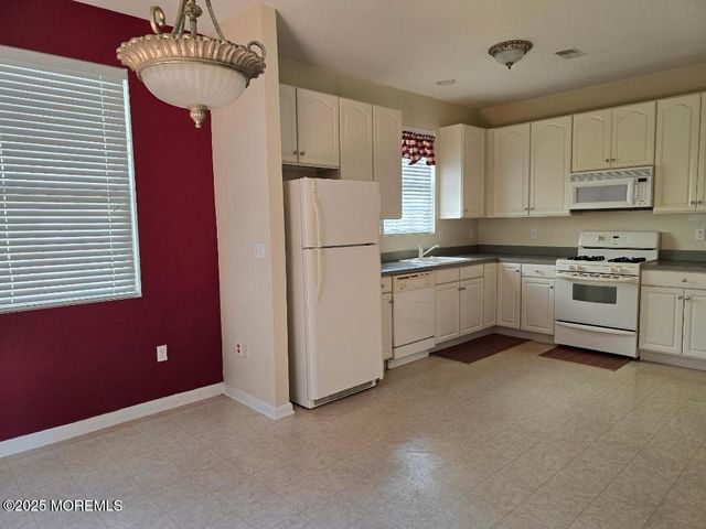 50 Marigold Lane, Little Egg Harbor, NJ 08087