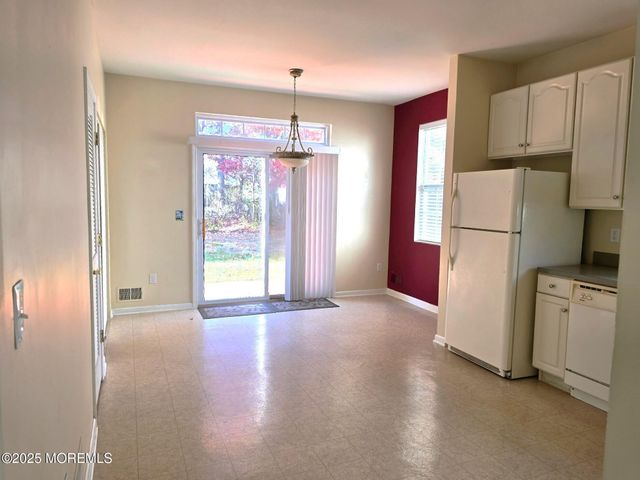 50 Marigold Lane, Little Egg Harbor, NJ 08087