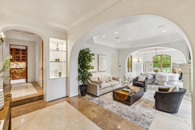 90 Reservoir Road, Los Gatos, CA 95030