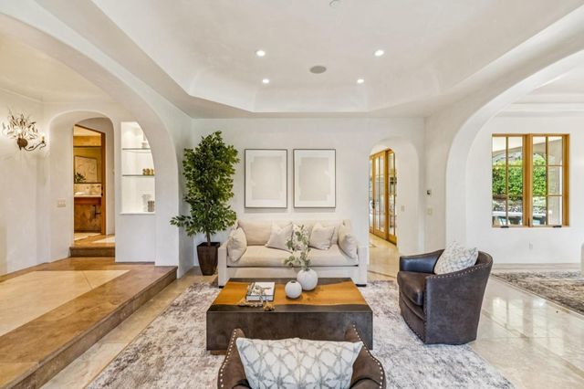 90 Reservoir Road, Los Gatos, CA 95030