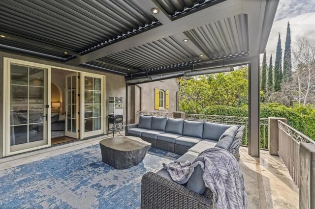 90 Reservoir Road, Los Gatos, CA 95030