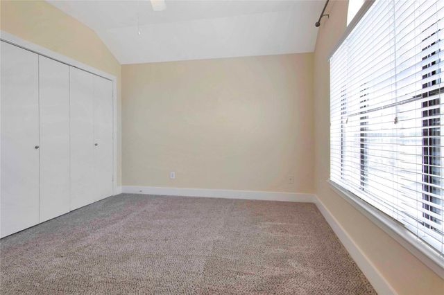 5951 South Loop E 4, Houston, TX 77033