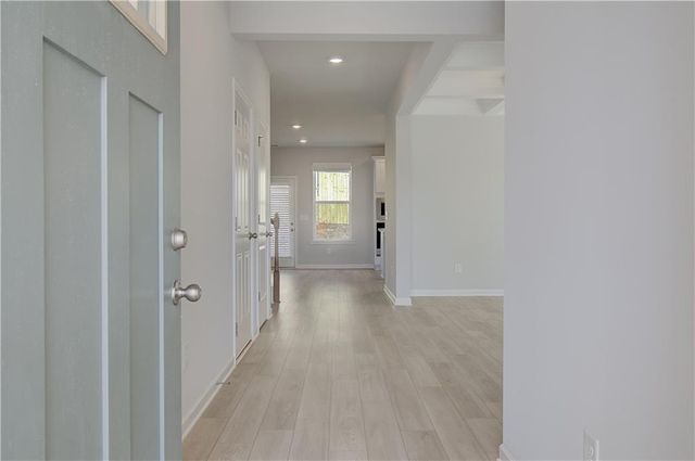 681 Leafy Branch Way, Mcdonough, GA 30253