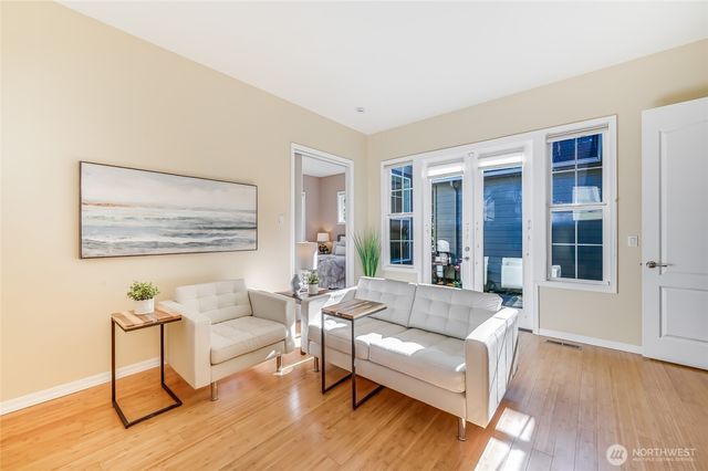 12115 Big Leaf Way NE, Redmond, WA 98053