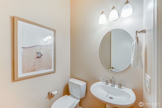 12115 Big Leaf Way NE, Redmond, WA 98053