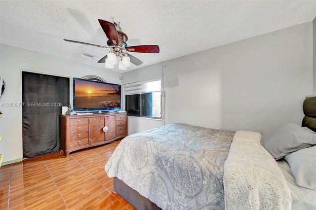 3033 W Missionwood Ln C-II, Miramar, FL 33025