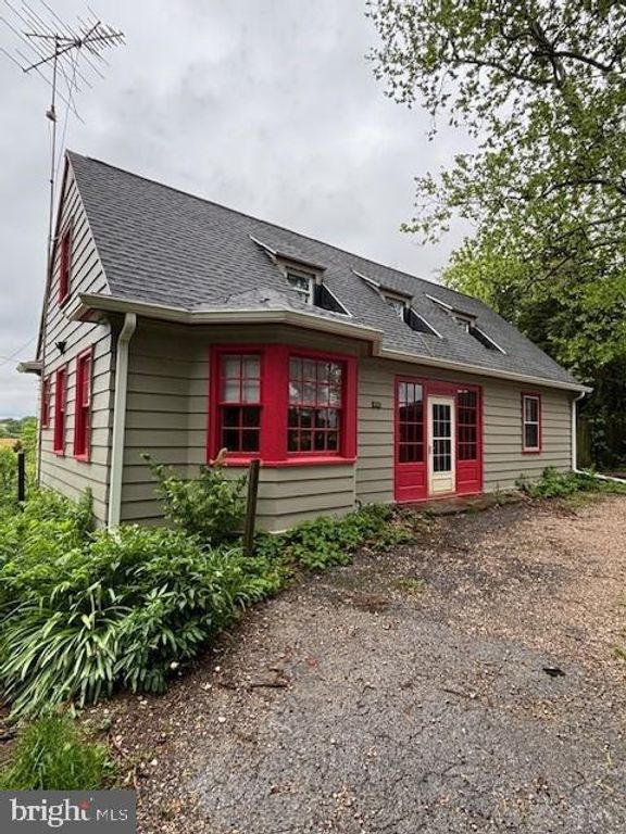 3601 W MARKET ST, York, PA 17404