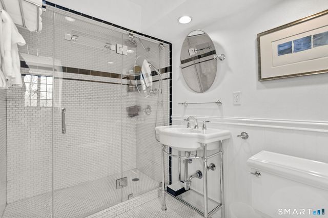 705 Weed Street 7, New Canaan, CT 06840