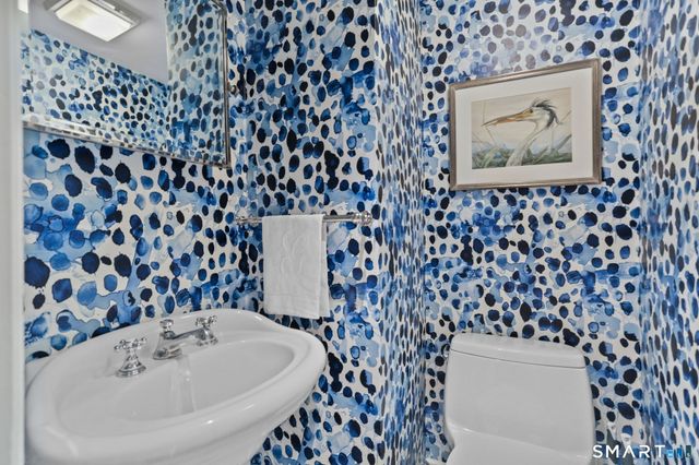 705 Weed Street 7, New Canaan, CT 06840