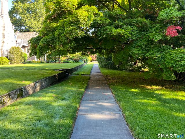 705 Weed Street 7, New Canaan, CT 06840