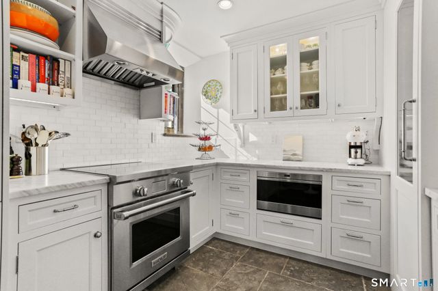 705 Weed Street 7, New Canaan, CT 06840