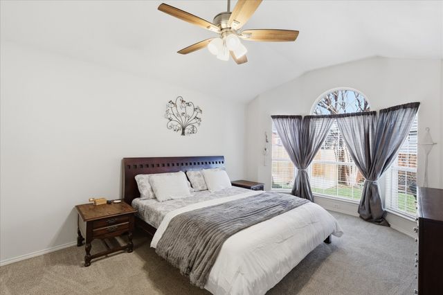 7958 Crystal Creek Circle, Fort Worth, TX 76137