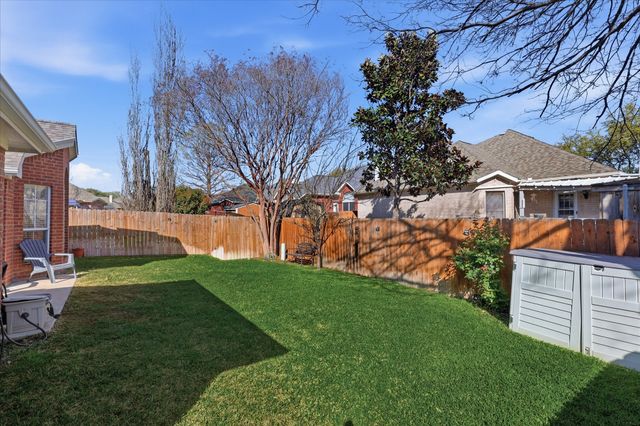 7958 Crystal Creek Circle, Fort Worth, TX 76137