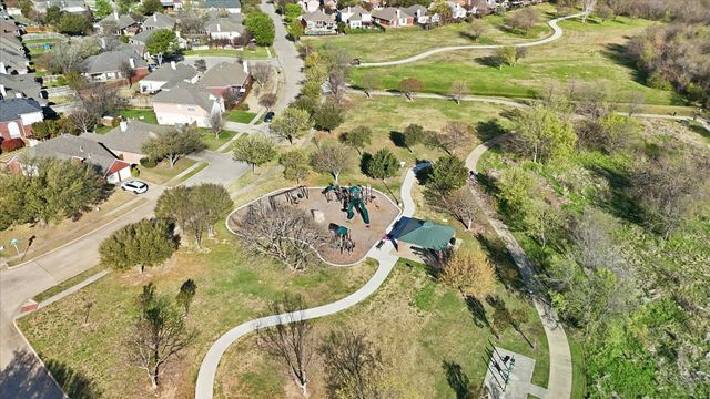 7958 Crystal Creek Circle, Fort Worth, TX 76137