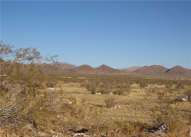 17485 Fern Road, Lucerne Valley, CA 92356