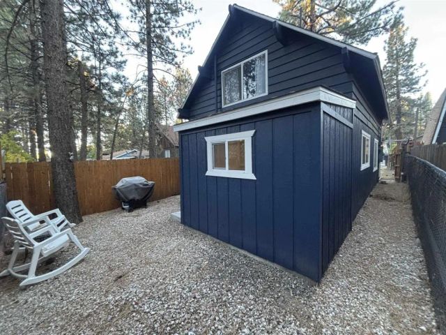 727 Elysian Boulevard, Big Bear City, CA 92314