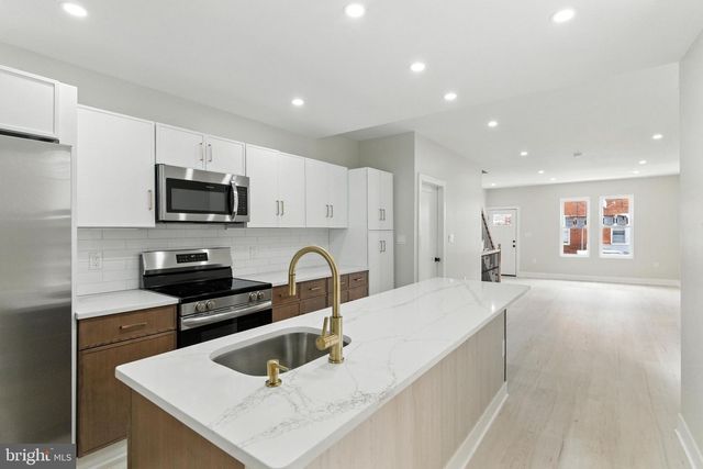 1626 S 24TH ST, Philadelphia, PA 19145