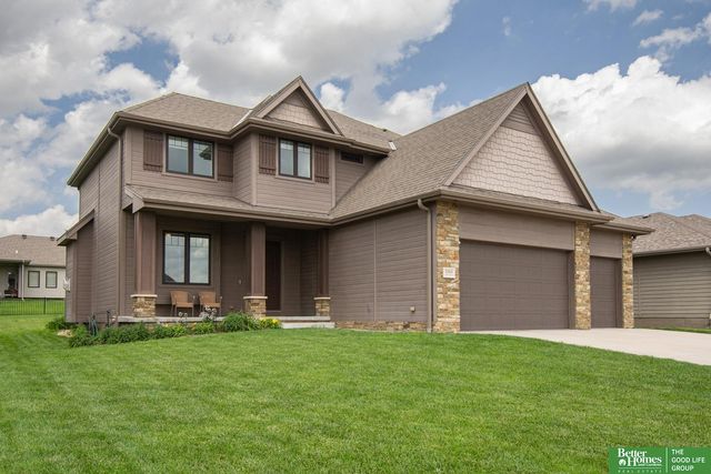 19816 Ash Street, Gretna, NE 68028