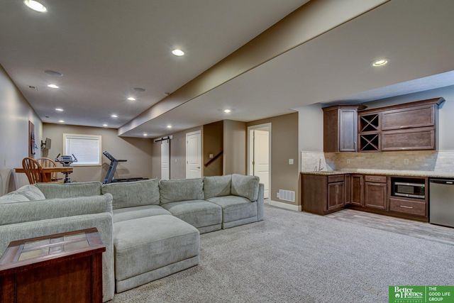 19816 Ash Street, Gretna, NE 68028