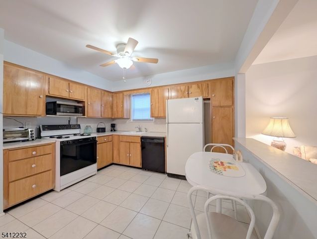 43 Corbin Ave, Jersey City, NJ 07306