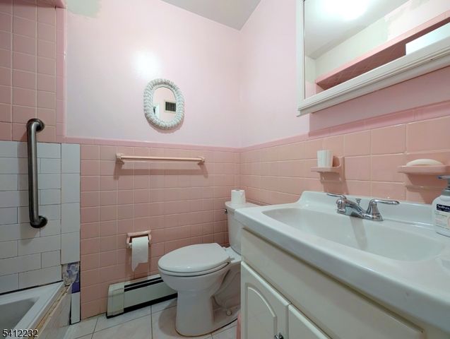 43 Corbin Ave, Jersey City, NJ 07306