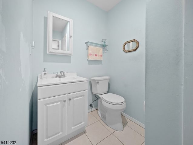 43 Corbin Ave, Jersey City, NJ 07306