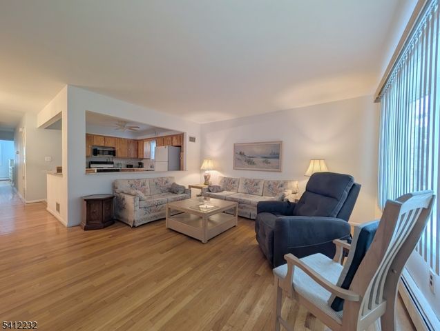 43 Corbin Ave, Jersey City, NJ 07306