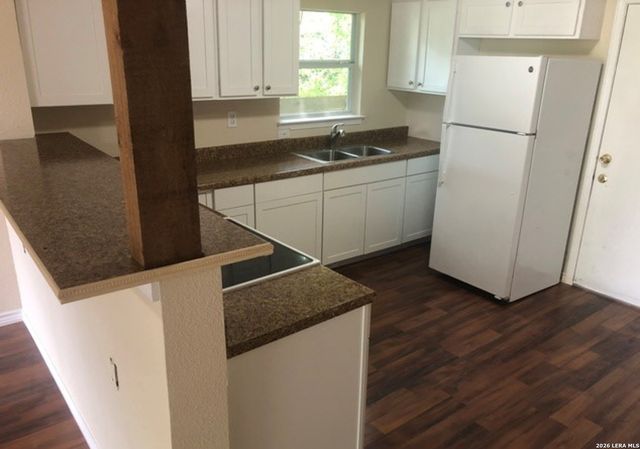 130 Orphan, San Antonio, TX 78202