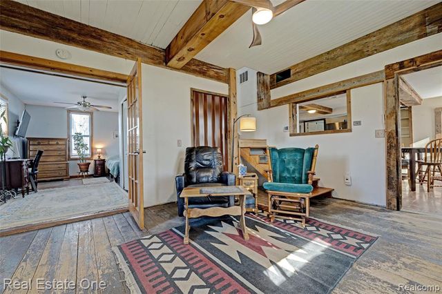 7560 Metcalf Road, Avoca, MI 48006