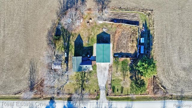 7560 Metcalf Road, Avoca, MI 48006