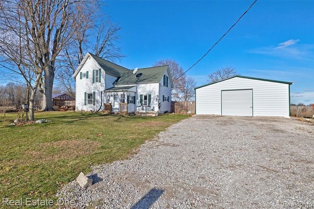 7560 Metcalf Road, Avoca, MI 48006