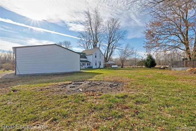 7560 Metcalf Road, Avoca, MI 48006