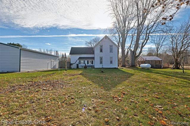 7560 Metcalf Road, Avoca, MI 48006
