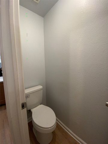 6928 Alexandria Court, Fort Worth, TX 76133