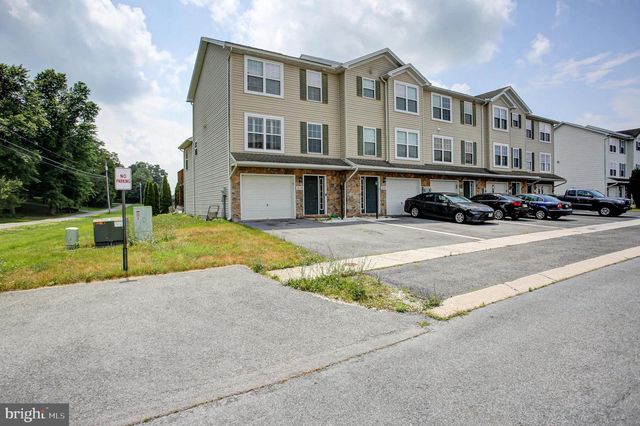 3598 PINECREST CT, Fayetteville, PA 17222