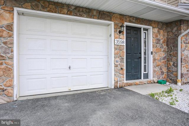 3598 PINECREST CT, Fayetteville, PA 17222