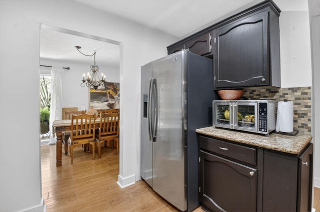 22859 N Sandalfoot Boulevard, Boca Raton, FL 33428