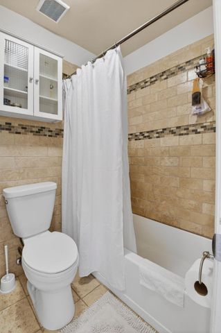 22859 N Sandalfoot Boulevard, Boca Raton, FL 33428