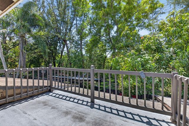 22859 N Sandalfoot Boulevard, Boca Raton, FL 33428