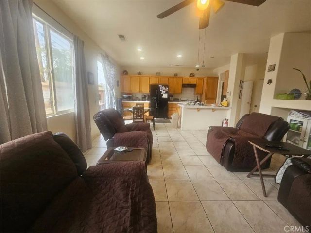 38719 37th East, Palmdale, CA 93550