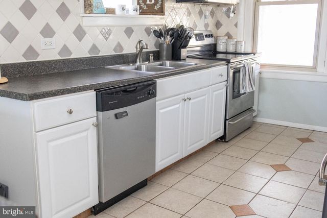 725 N 7TH ST, Lebanon, PA 17046