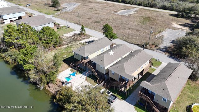 303 Lac Bleu Avenue, A, Pass Christian, MS 39571