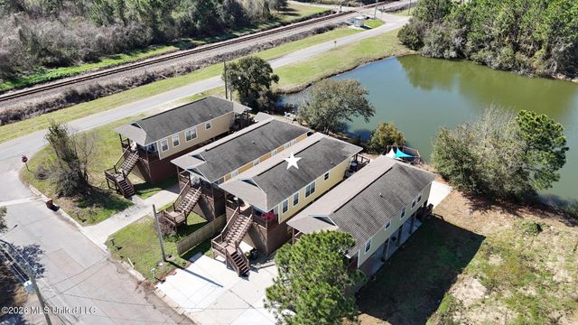 303 Lac Bleu Avenue, A, Pass Christian, MS 39571